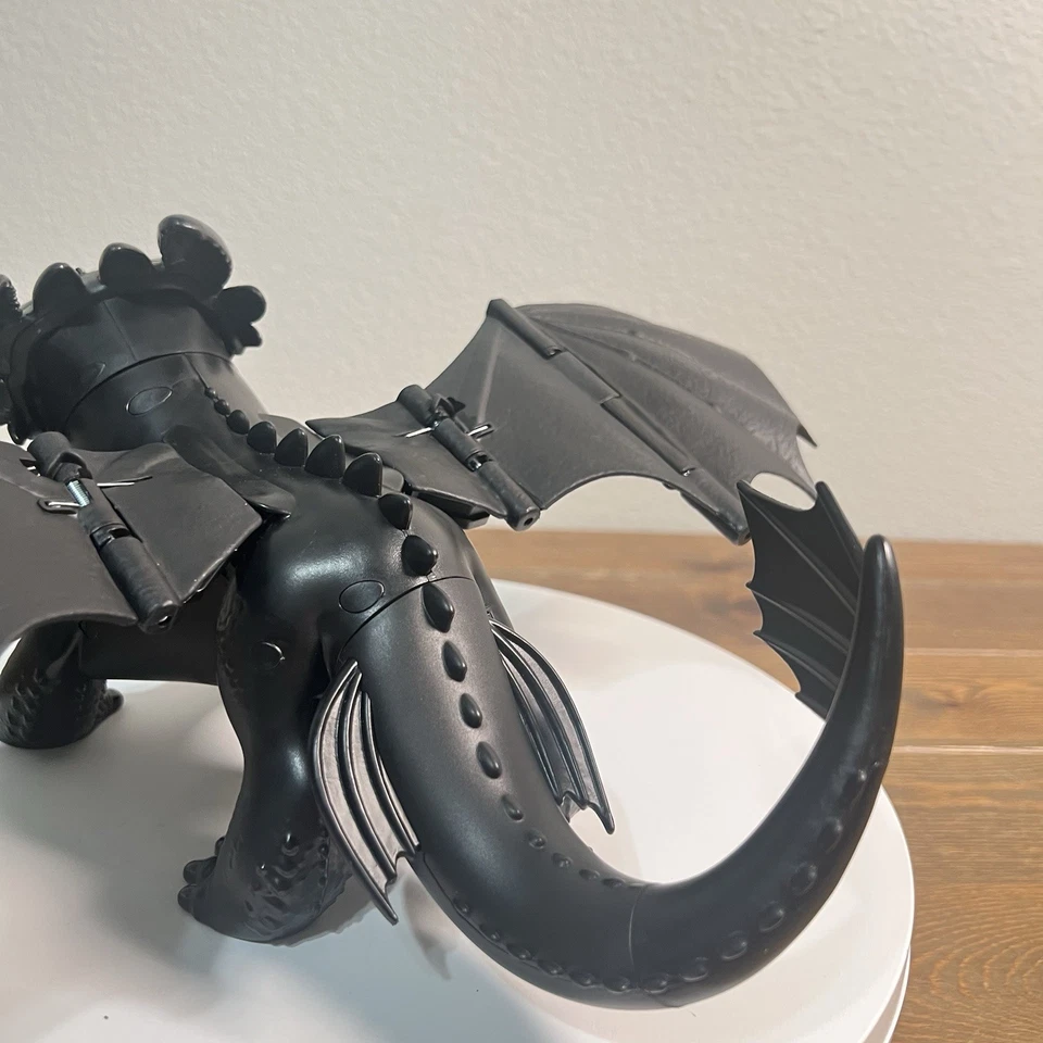 Dreamworks Dragons Cómo entrenar a tu dragón domesticado y entrenar interactivo sin dientes Foto 3 de 4