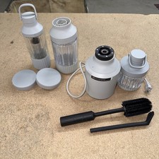 Batidora personal BEAST B10 1000W con tazas y accesorios - Gris
