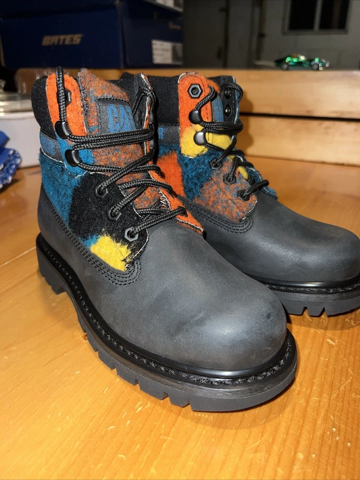 Bota de trabajo de lana Caterpillar Colorado para mujer, negra multi, talla 6 Foto 2 de 4