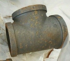 Tee 2-1/2" Female Threaded 150 Black Malleable Iron Fitting IBTL
