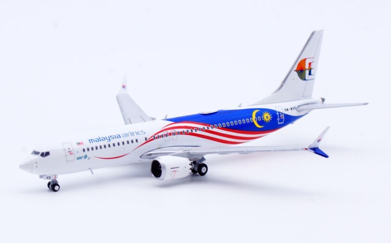 JC Wings 1:400 マレーシア航空 B737MAX8 9M-MVD 1:400 JC Wings Malaysia Airlines Boeing B737 MAX8 9M-MVD