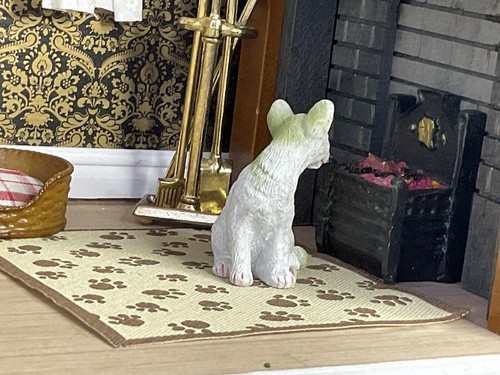 1:12 Dolls House Miniature Resin Beige White Stripe Siamese Cat Kitten Pet - Picture 3 of 6