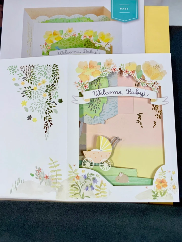 Hallmark Paper Wonder Felicitaciones Nuevo Cochecito de Bebé 3D Escena Bienvenido Bebé Foto 3 de 4