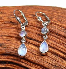 Zierliche Ohrhänger aus Silber 925 mit echtem Mondstein / Sterlingsilber