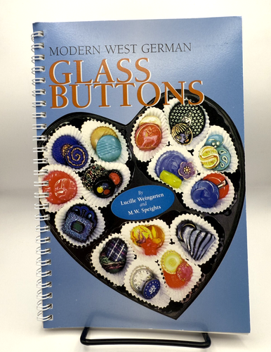 Moderne westdeutsche Glasknöpfe von Lucille Weingarten & M.W. Speights 2002 Buch