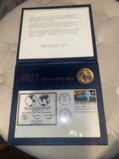 1969 APOLLO 11 Commemorative Issue Coin And Stamp Set - VINTAGE