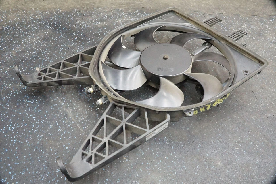 Radiator Engine Cooling Fan Motor 11L0358CP.01 OEM McLaren 650S MP4-12C 12C - Image 3 of 4