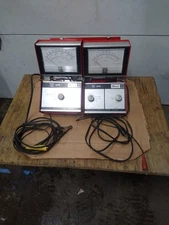 2 Vintage  Snap-on Tools Folding Primary Tach Dwell Meter Mt406 MT418