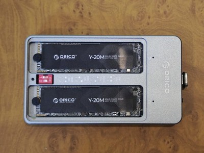 ORICO Y20M 2x 2TB (4TB) M.2 SATA SSD with RAID Enclosure