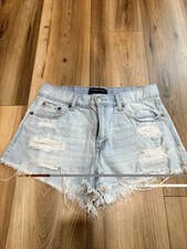 Aeropostale Vintage High Rise Shorty Shorts Jeans Women 4 Light Wash Distressed