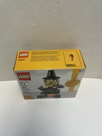 NEW Lego Seasonal Thanksgiving Pilgrim's Feast 40204 Retired Holiday Set Turkey