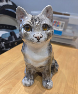 Winstanley Pottery Vintage Cat Size 3