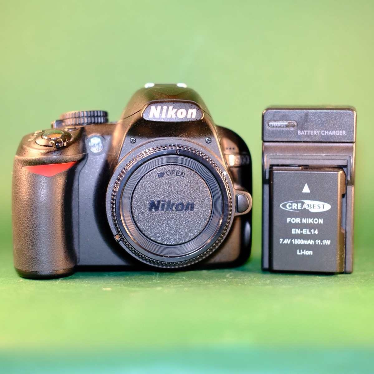 Nikon D D3100 14.2MP Digital SLR Camera Body. Housing
