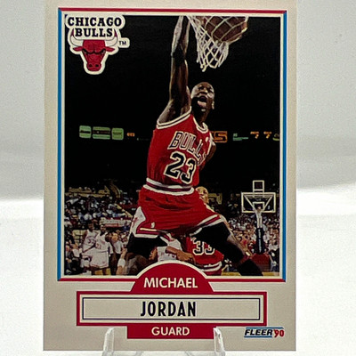 Fleer 1990-91 Michael Jordan #26 Base Set Chicago Bulls NBA Trading Card