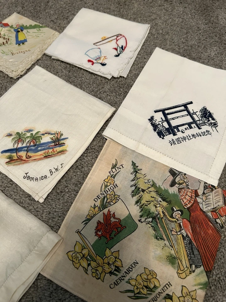 12 Pañuelos Vintage GLOBAL SOUVENIR + 3 Extra Foto 3 de 4