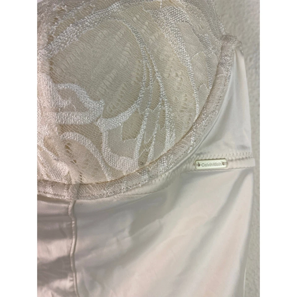 Calvin Klein Women's Size M Cream Lightly Lined Satin Underwire Bodysuit - Image 2 of 4