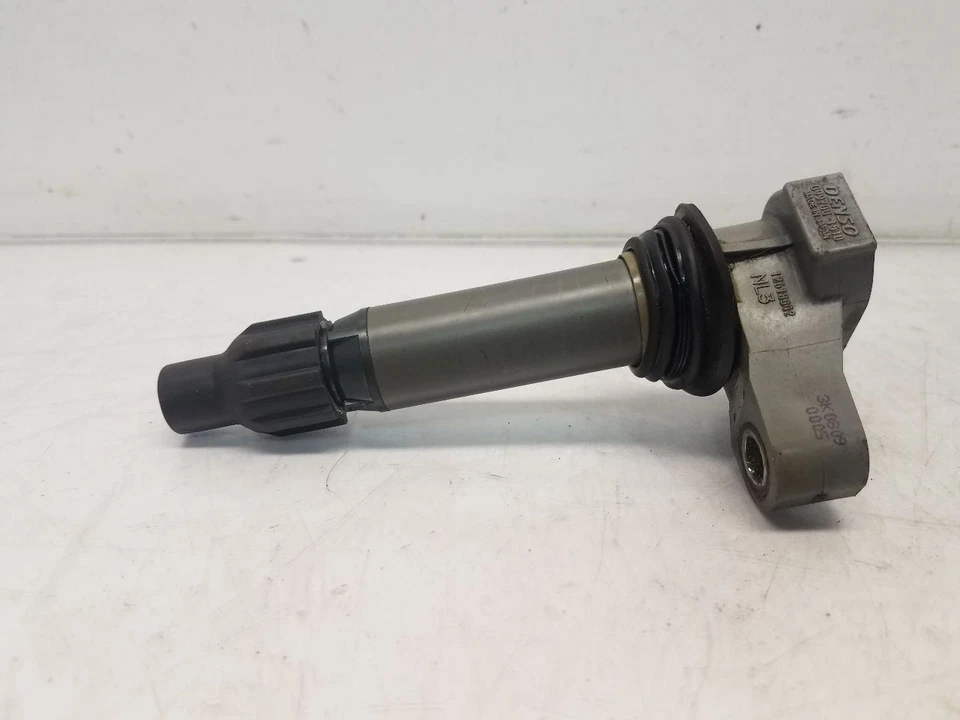 Bobina de encendido única Saturn Vue 2008-10 (3,6 L/VIN 7) 99700-1510 Foto 2 de 4