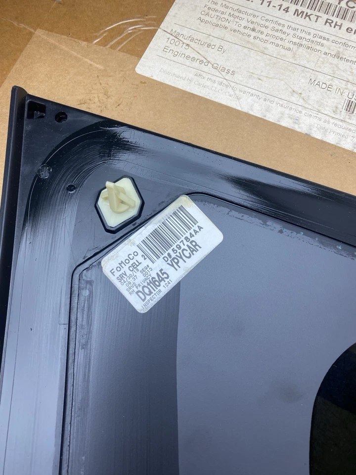 Cuarto de vidrio de pasajero trasero original Ford OEM 2010-2019 Lincoln MKT AE9Z7429710A Foto 4 de 4