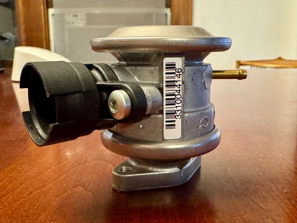 NUEVO 7.22286.41.0 Pierburg Válvula de retención de inyección de aire para VW Sedán Volkswagen Jetta Foto 4 de 4