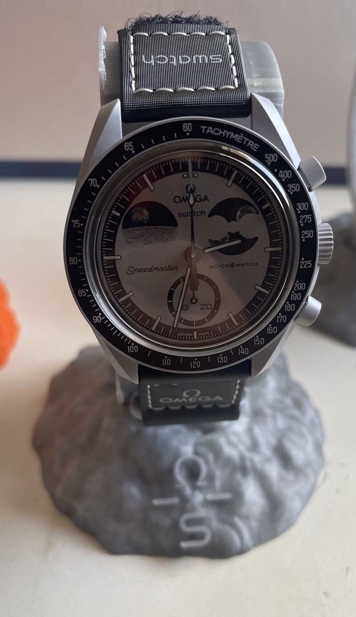 Omega x Swatch Mission to Earthphase + STAND Black Moon Omega x Swatch Mission to Earthphase + STAND Black Moon