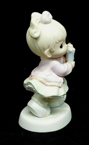 Precious Moments OUR CLUB SODA-LICIOUS 1996 MEMBERS ONLY Poodle Skirt  Figurine