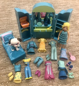 polly pocket dressing room