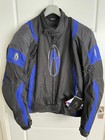 Foto 1 di 24