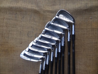 Hogan EDGE Forged 2-E Iron Set   LEGEND High Performance Graphite Regular