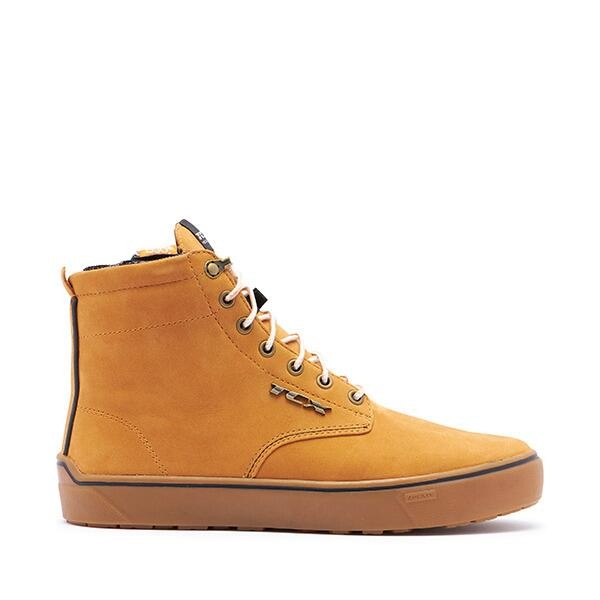 Tan Brown, photo 2 of 10