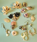 Vintage Shell Earrings Pendant Repair and Repurpose Lot — photo 2