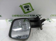 Retroviseur droit (ou coque) Nissan TRADE
