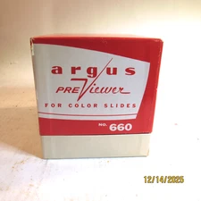 Vintage 1960's Original Argus PreViewer for Color Slides no. 660 w/original Box