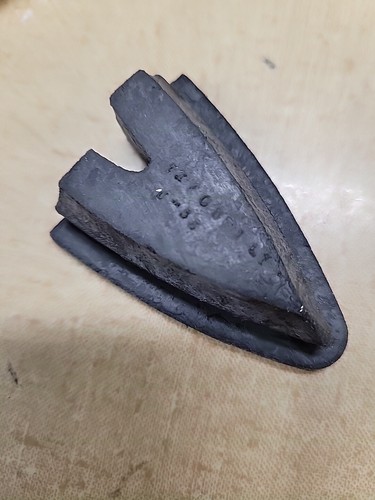 NOS GM PART 1370871 BUICK FRONT BUMPER CAP 1965 LESABRE WILDCAT ELECTRA 225 LH - Picture 4 of 8