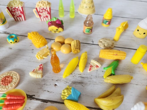 Barbie Yellow Kitchen Dining Food Accessories Cake Bananas Corn Doll Size - Picture 8 of 11