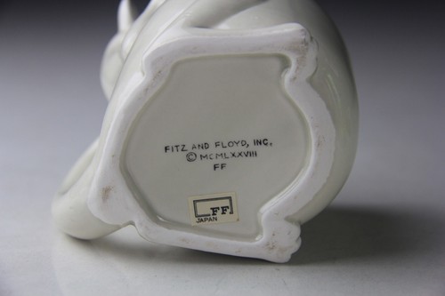 Vintage Fitz & Floyd Kangaroo Pattern Ceramic Set - Picture 34 of 49