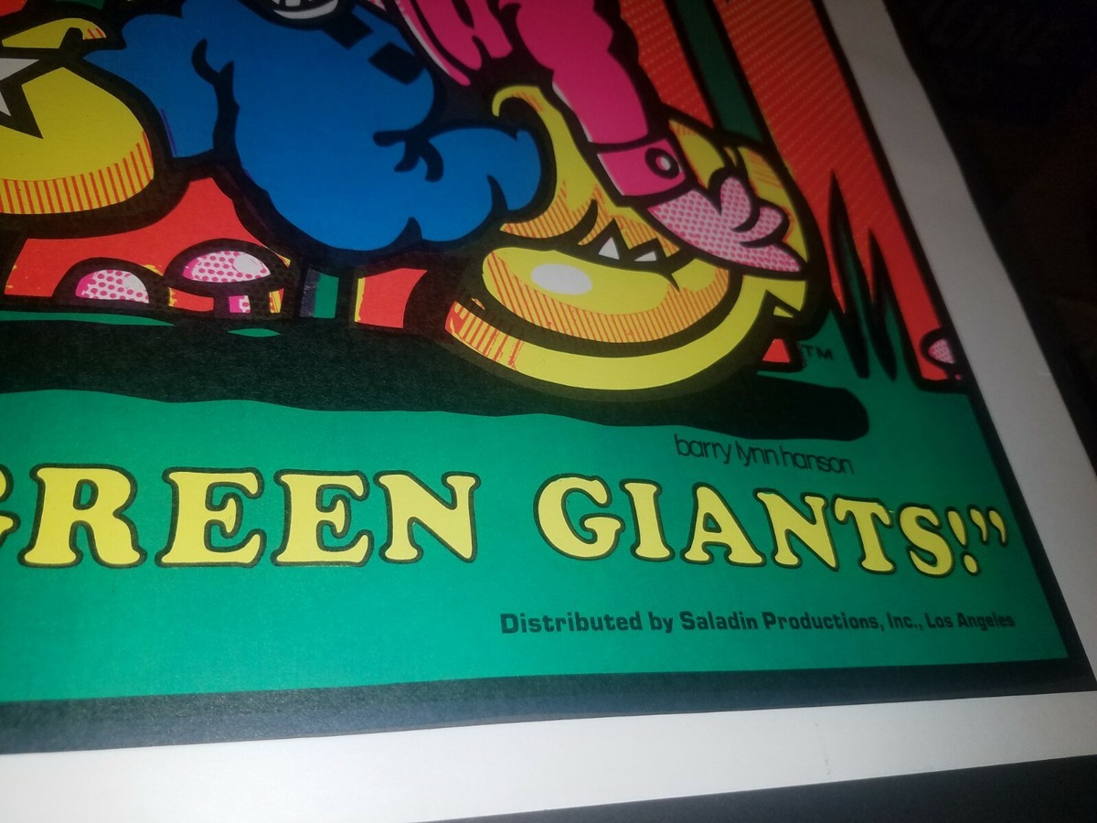 VALLEY OF THE JOLLY GREEN GIANTS VINTAGE 1972 BLACKLIGHT HEADSHOP