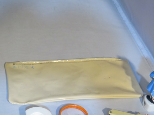 Vintage 1980 Raggedy Ann & Andy Desk / school Stapler, sharpeners, pouch etc - Picture 10 of 10