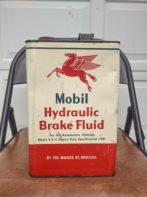 Vintage Mobil 1 Gallon Oil Can Pegasus Advertising Hydraulic Brake Fluid Empty 