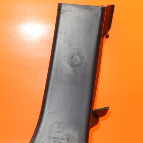 Cubierta de moldura de puerta levadiza izquierda Tesla modelo S 2016 2017 2018 2019 2020 1006674-00-G OEM - Imagen 2 de 11
