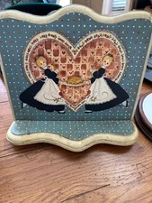 vtg wooden country cookbook stand with graphic