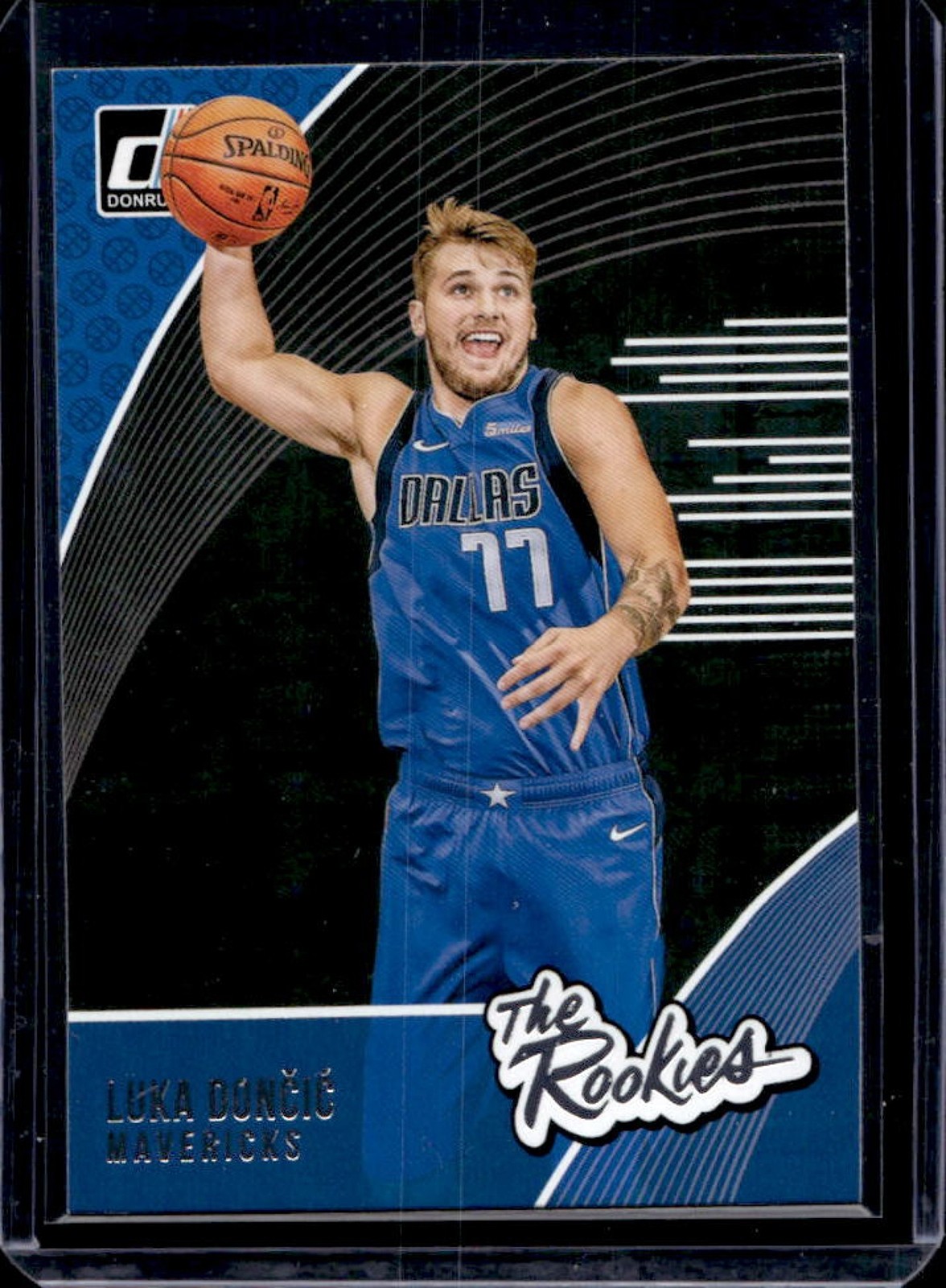 2018-19 Donruss Luka Doncic The Rookies Rookie RC #3 Mavericks