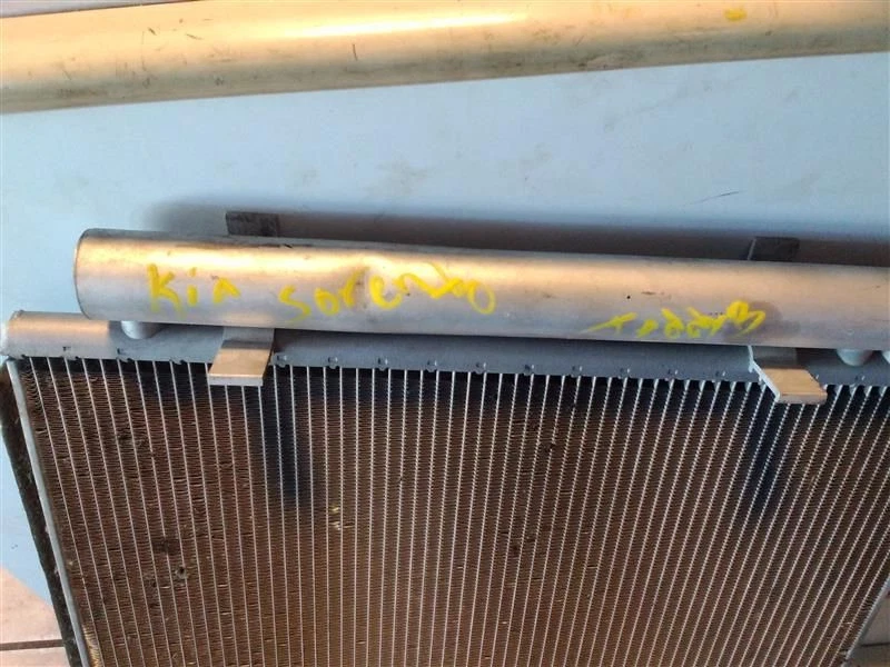 Condensador de CA compatible con 11-15 SORENTO 241490 Foto 2 de 4