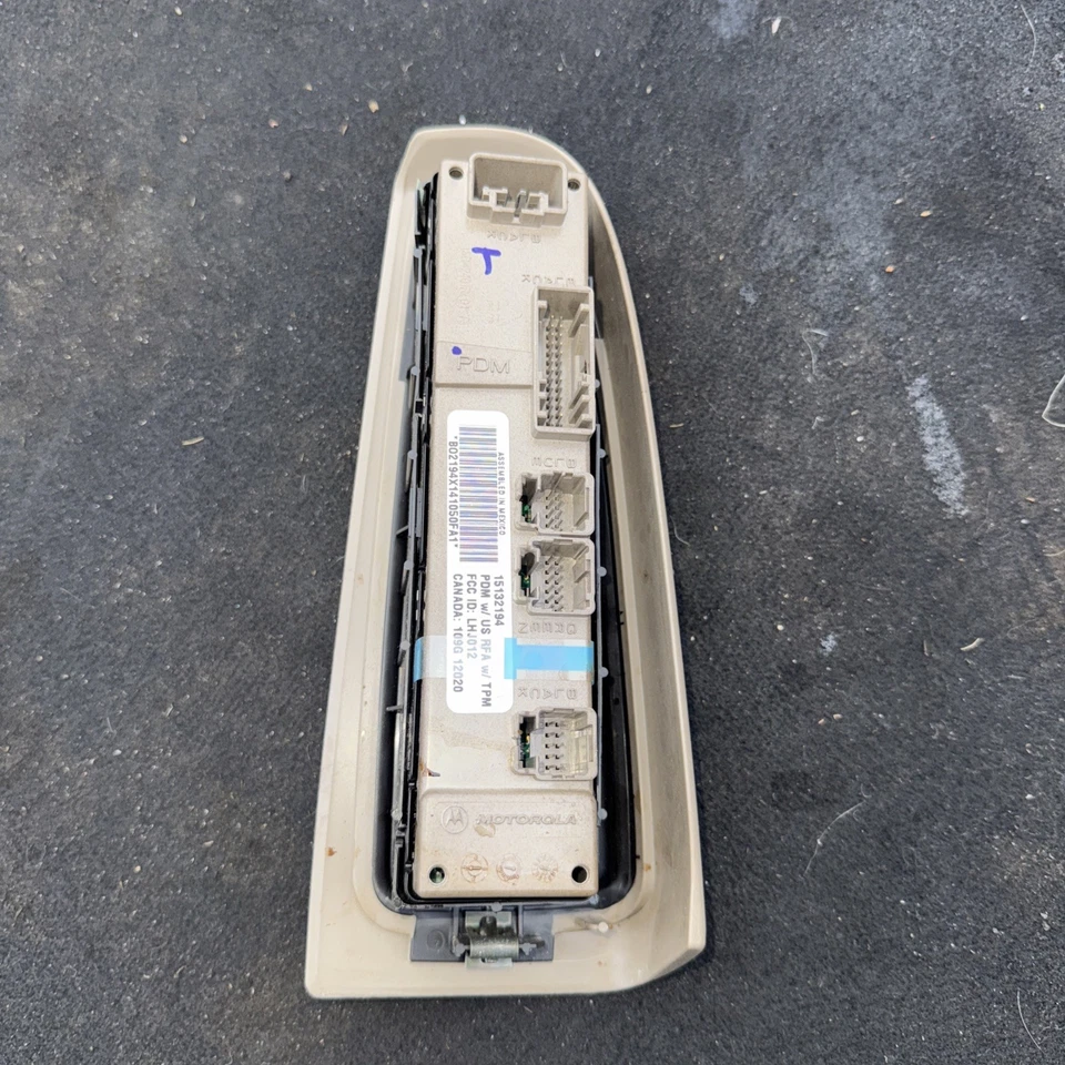 Interruptor de ventana eléctrica Caddy Chevy GMC 2003-2006 15132194 pasajero delantero derecho OEM Foto 2 de 3