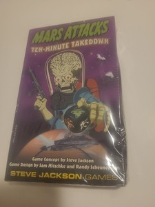 Mars Attacks Ten-Minute Takedown Steve Jackson Games 2015 Complete Topps