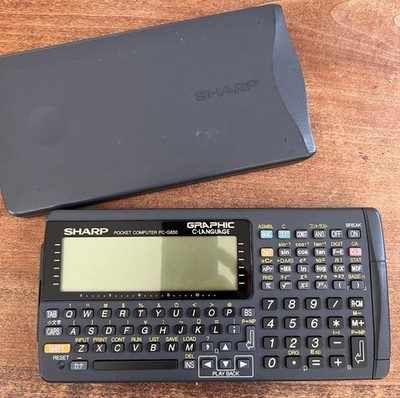 SHARP PC-G850 Pocket Computer C LCD screen Z80-family CPU 32KB