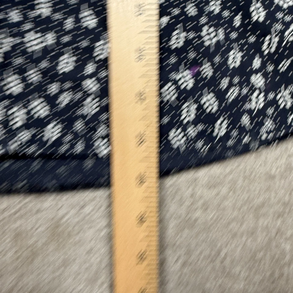 Norse Projects Men's Shirt Size M Black Floral Button Up Long Sleeve Slim Fit - Image 4 of 4