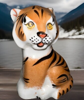 Vintage Soviet/Russian Fabric Gardner Verbilky Figurine Baby Tiger 70 s 3 x3.75 