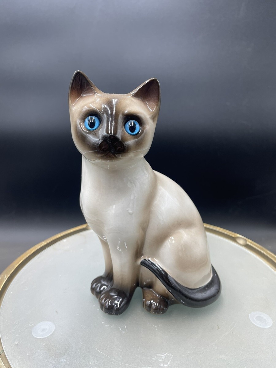 Vintage Enesco Ceramic Siamese Cat Figurine With Blue Glass