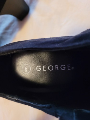 George Women's Size 6 Faux Suede Zip Front Stacked 2.5" Heel - Picture 3 of 4