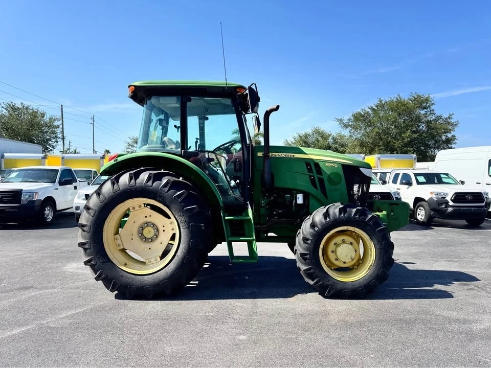 John Deere 6115d 2015 tractor cargador agrícola de servicio pesado Foto 4 de 4
